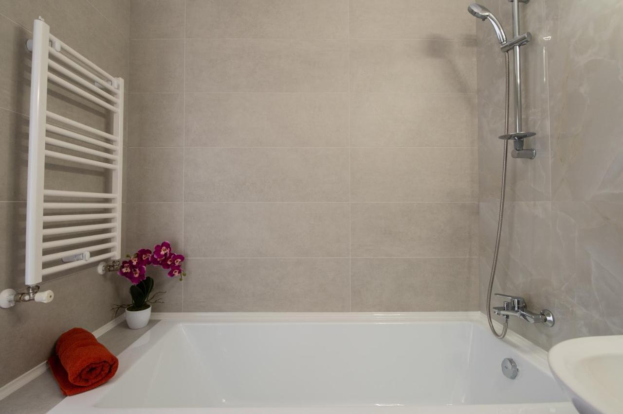 טימישוארה Claseb Apartment מראה חיצוני תמונה